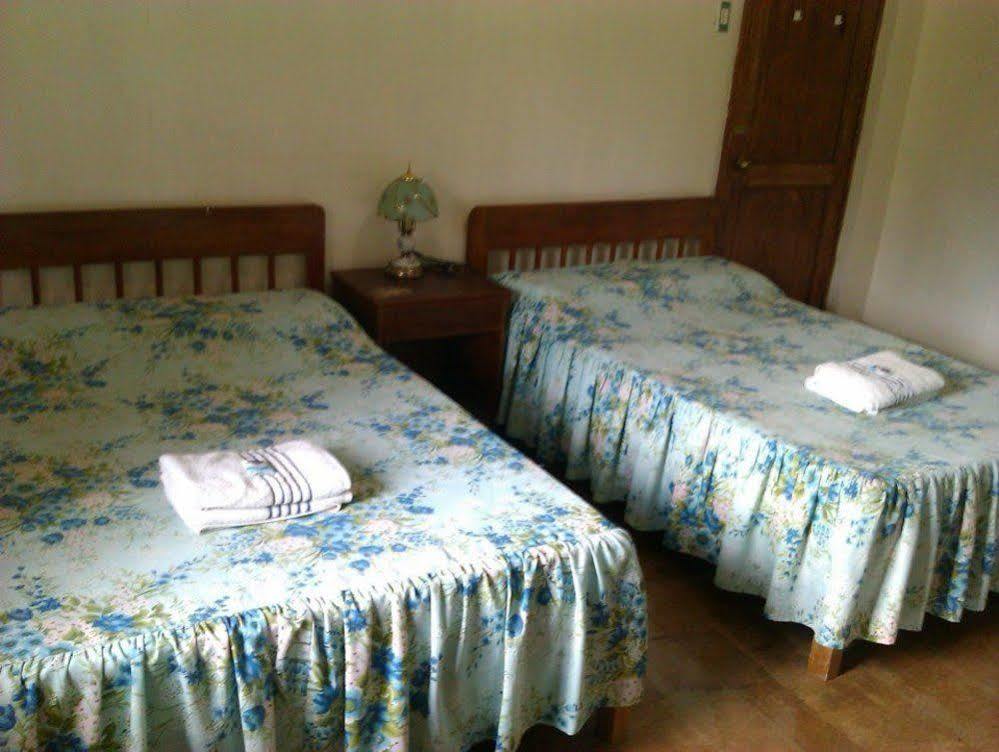 Hilltop Cottages Лобок Экстерьер фото